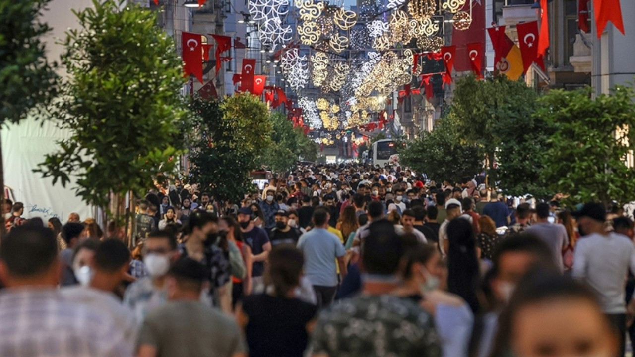 Çoğu Türk, yaşam standartlarının daha da kötüleşmesini bekliyor
