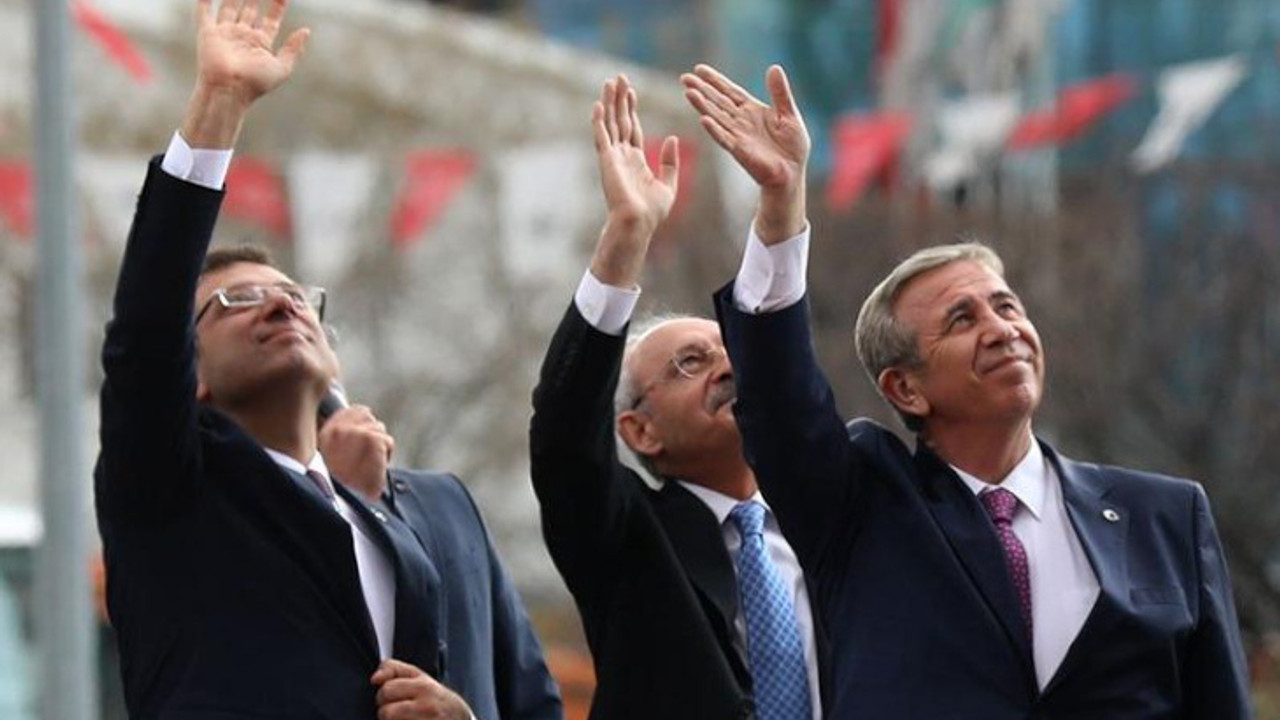 Türklerin çoğunluğu muhalefetin cumhurbaşkanı adayını halkın belirlemesi gerektiğini düşünüyor