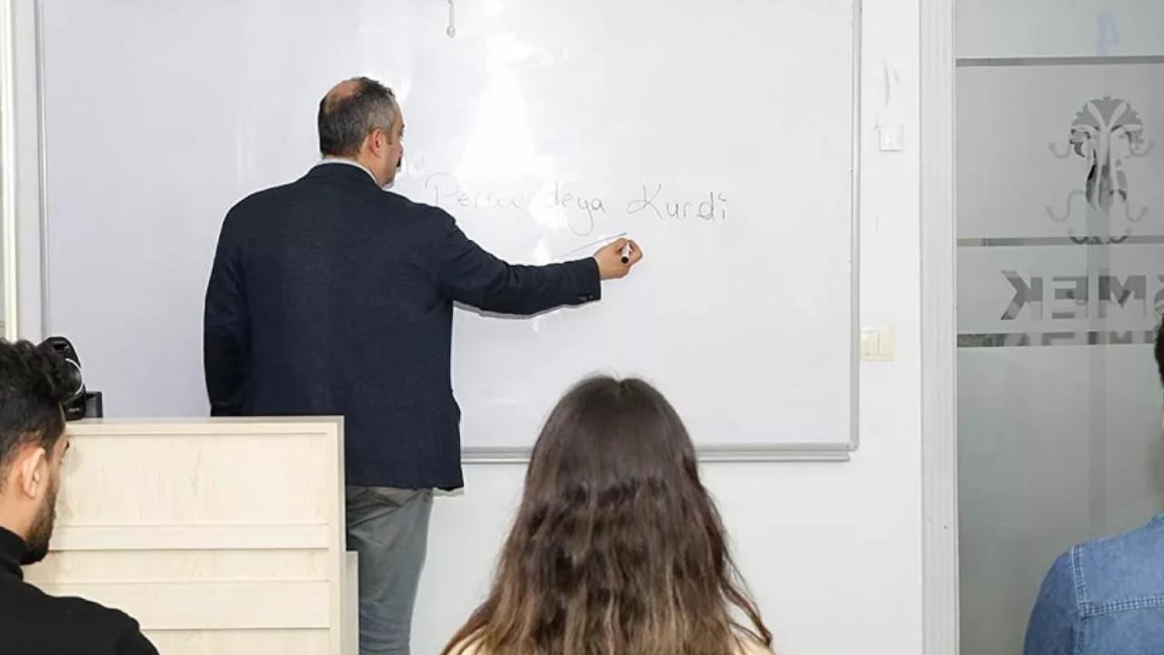 Istanbul municipality offering Kurdish courses for second year in row