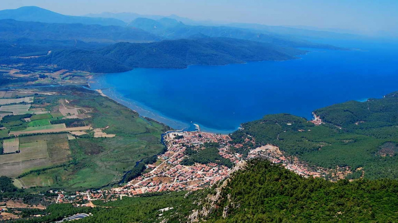Muğla residents launch petition against expansion of construction zone