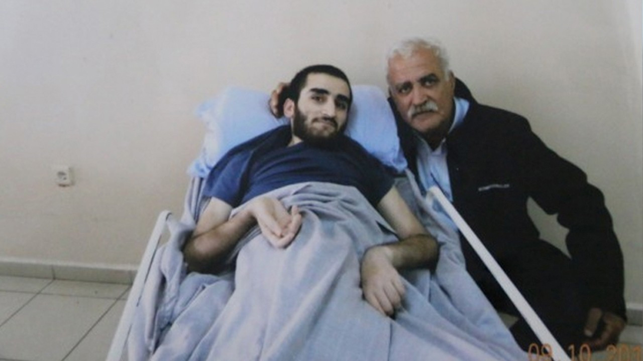 Turkish top court refuses to release mostly-paralyzed prisoner