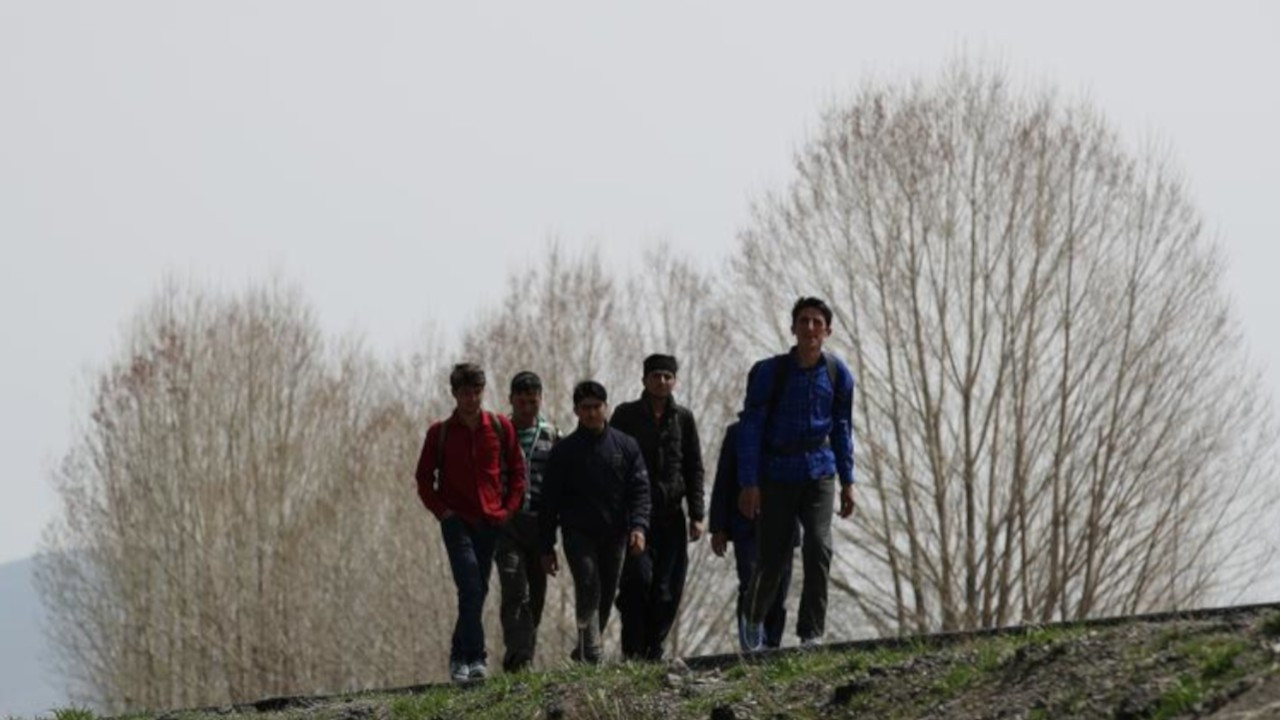Afghan media promotes Gazete Duvar's story about refugee drama on Turkey-Iran border