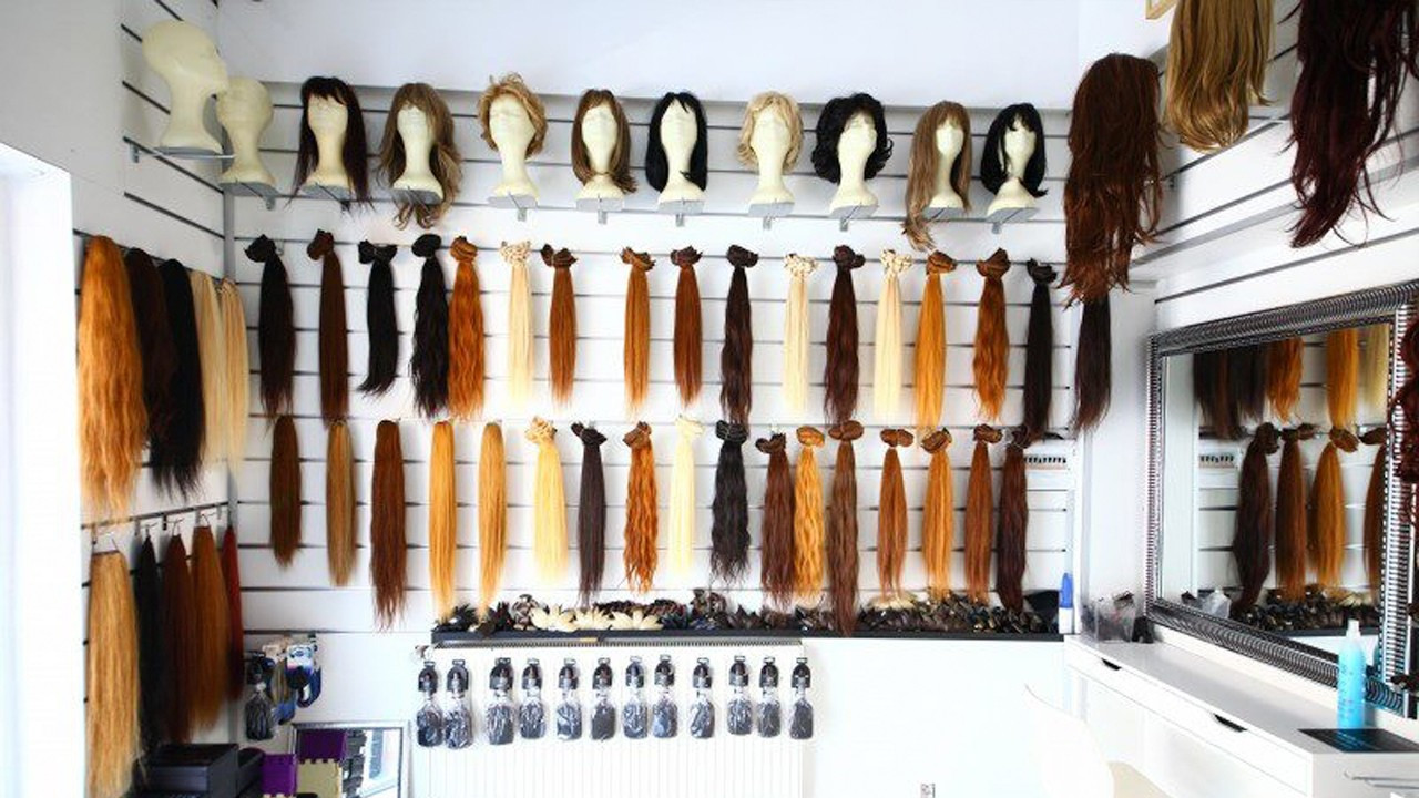 One kilo of hair sells for 10,000 liras in Turkish wig market