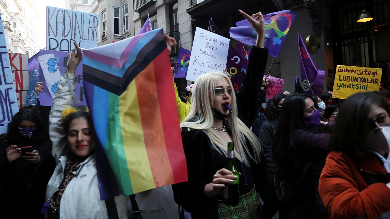 Professor deems queer community 'debauched, dishonorable'
