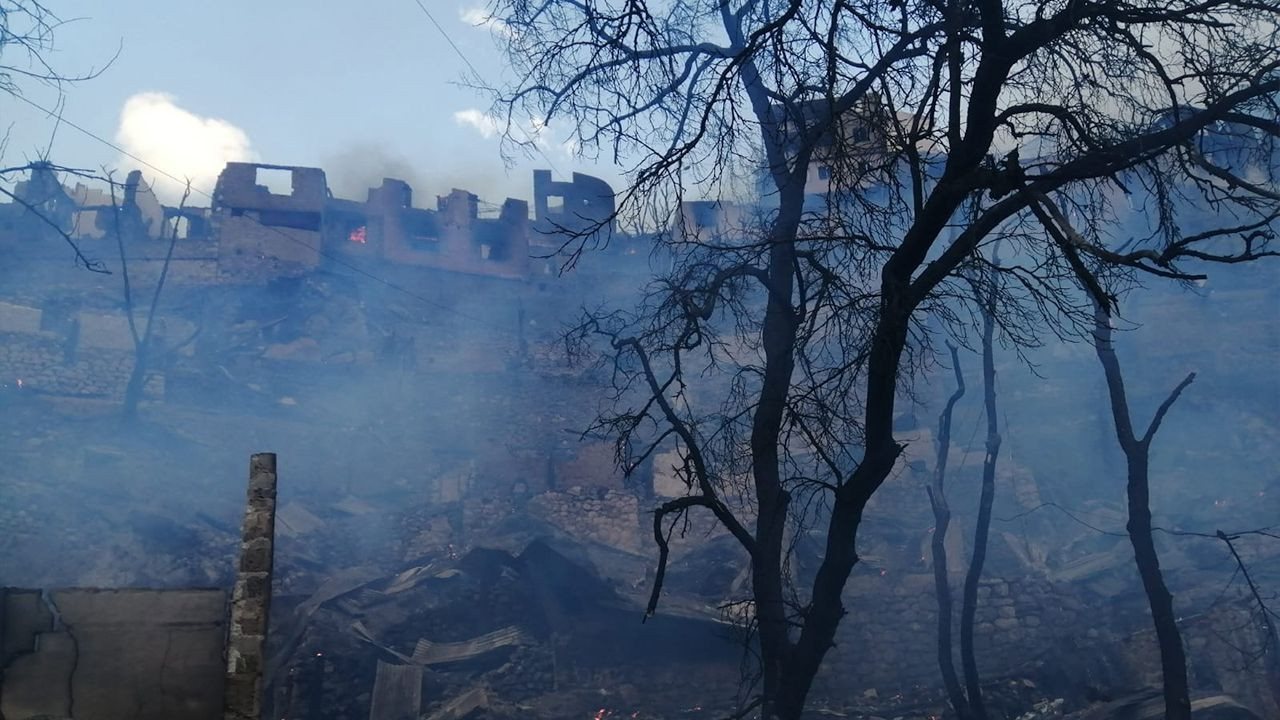 Fire devours one fifth of village in northeastern Turkey - Page 2