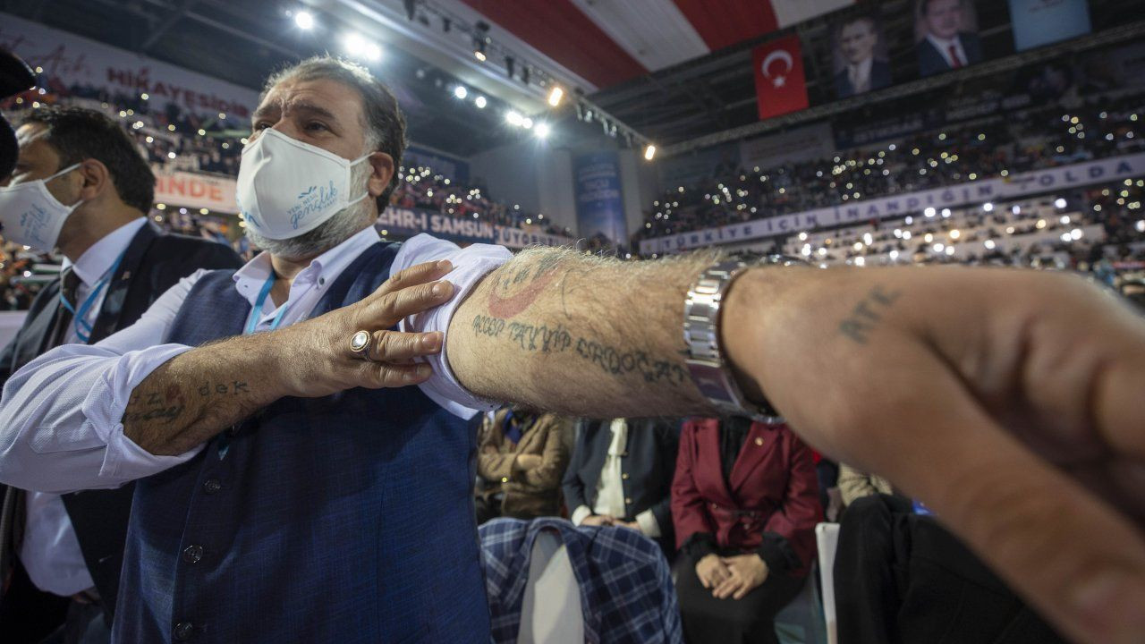 'Love Erdoğan': AKP members demonstrate love for Turkish President in extravagant ways - Page 3