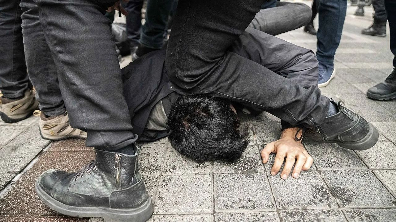 Istanbul police batter, detain Boğaziçi University students during protest - Page 5