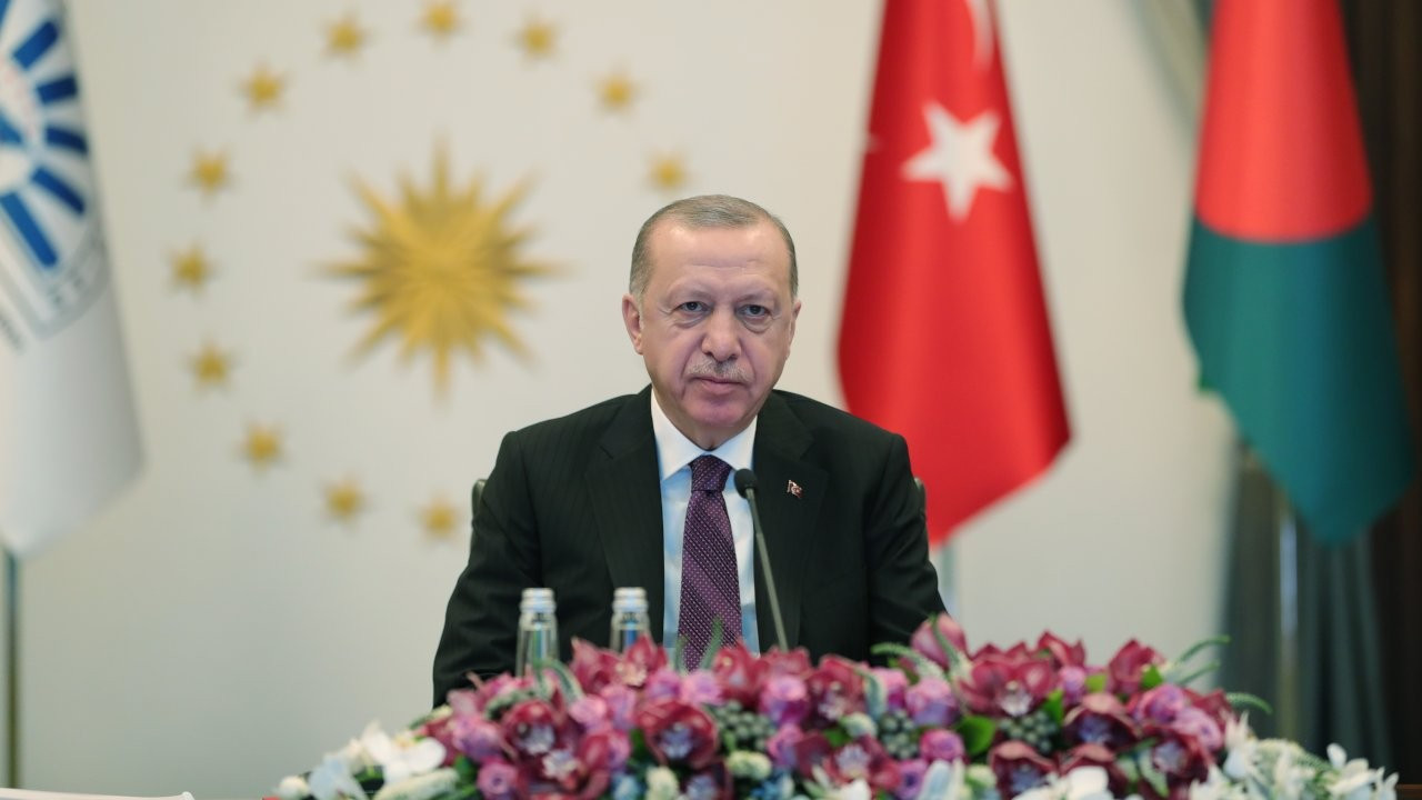 Erdoğan promotes the idea of Islamic megabank