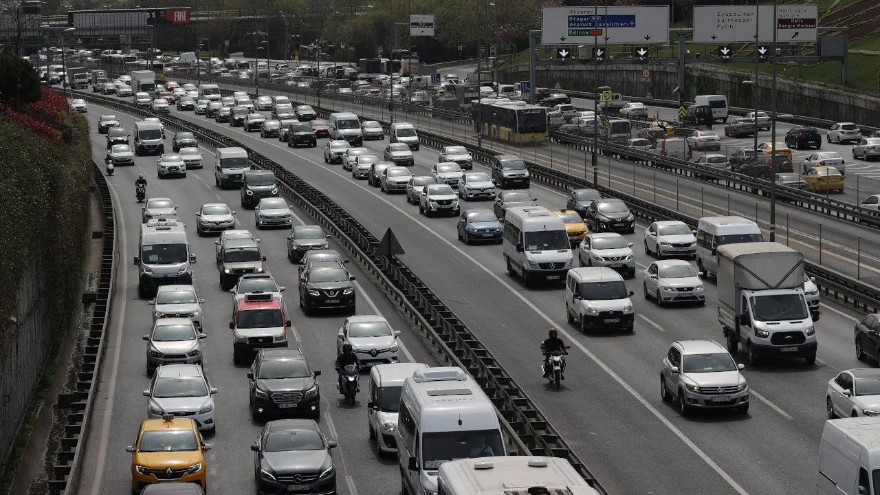 COVID-19 migration: Thousands flee Istanbul ahead of full lockdown