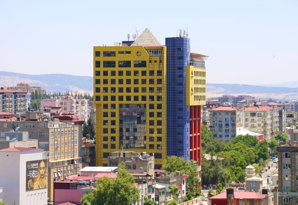 'World's most ridiculous building' in Turkey to be demolished next month - Page 5
