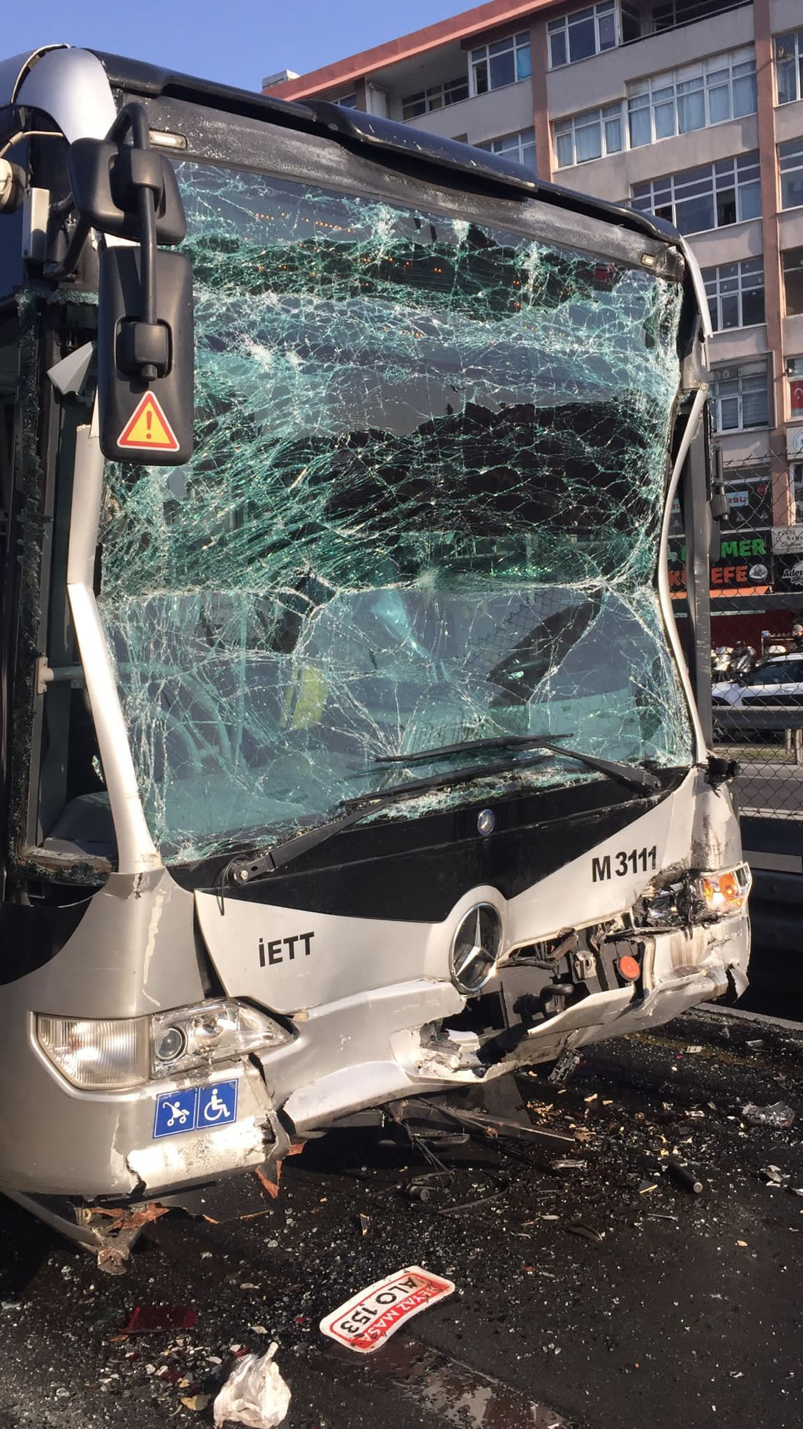 25 injured in metrobus collision in Istanbul during rush hour - Page 2