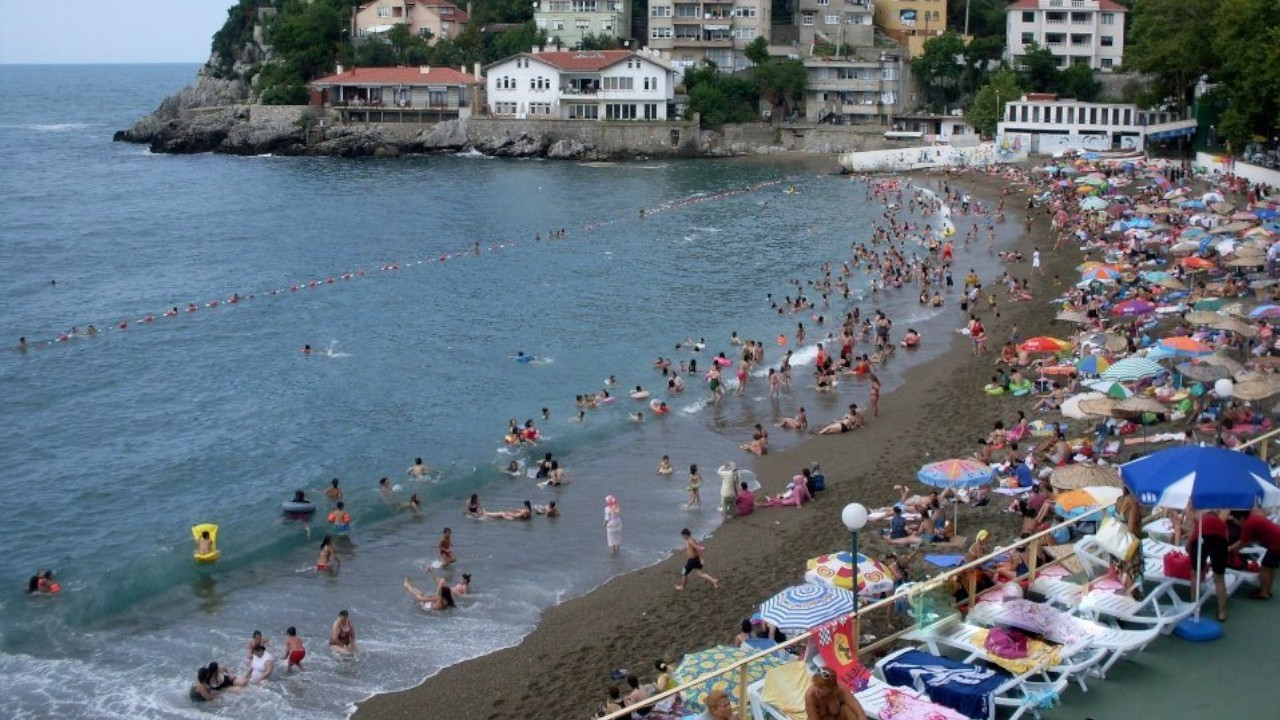 İmams demand allocation of famous Zonguldak beach for their use on a specific week day