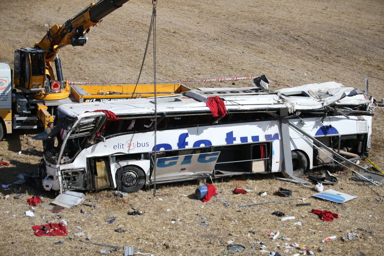 Bus crash in Turkey's west kills 15 - Page 4