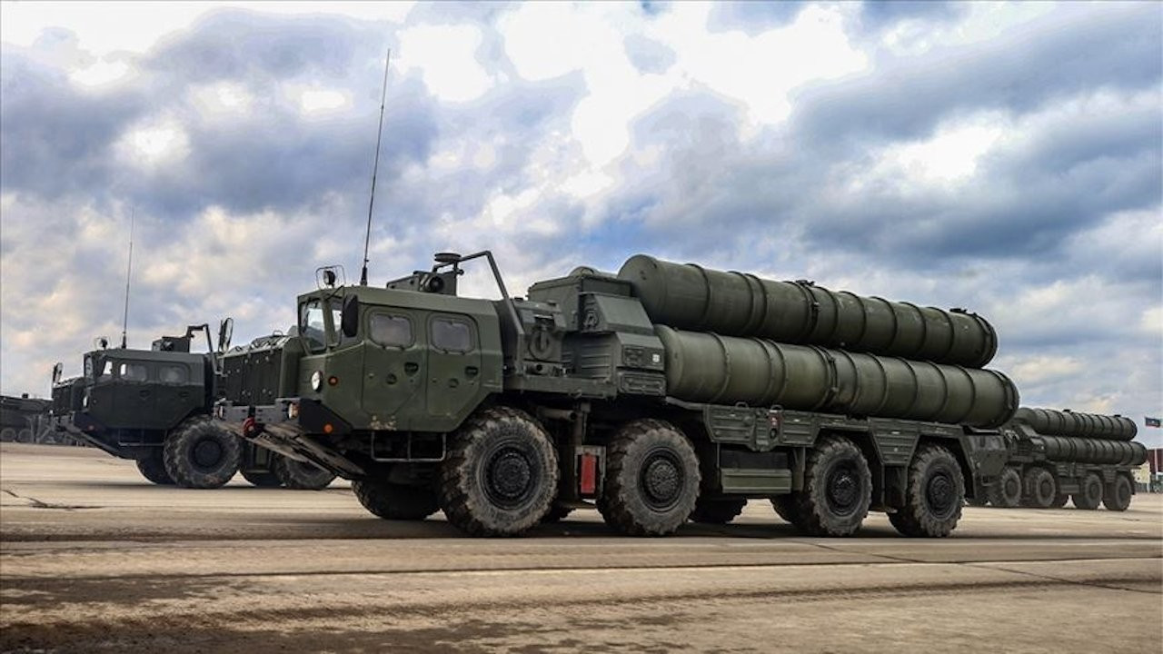 Russia says it signed contract with Turkey for second batch of S-400