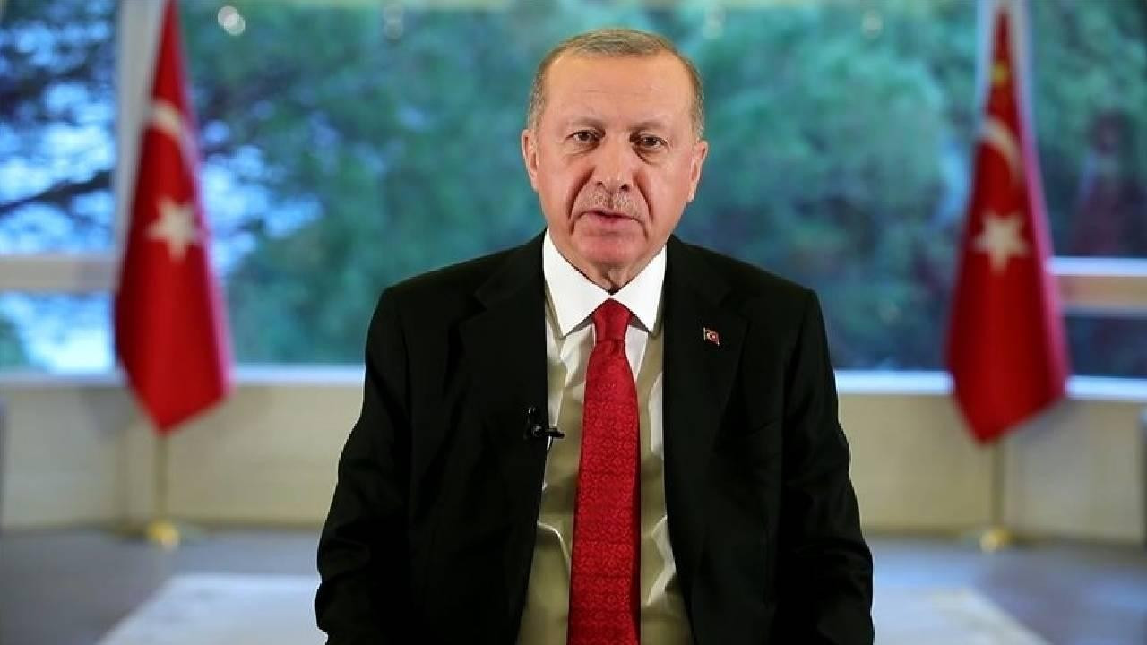 Erdoğan's job approval rating continues to plummet