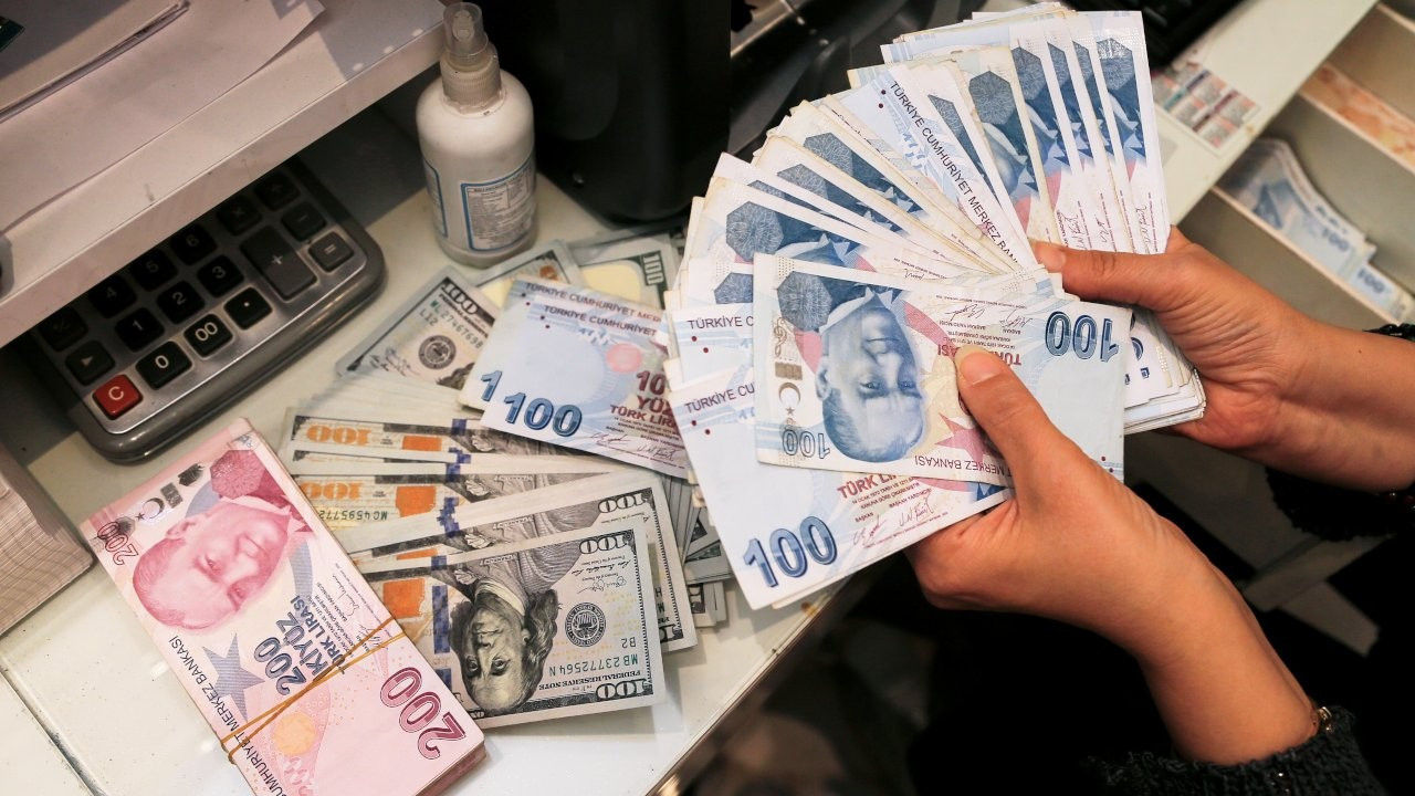 Turkish Central Bank holds rate at 14 percent despite inflation surge
