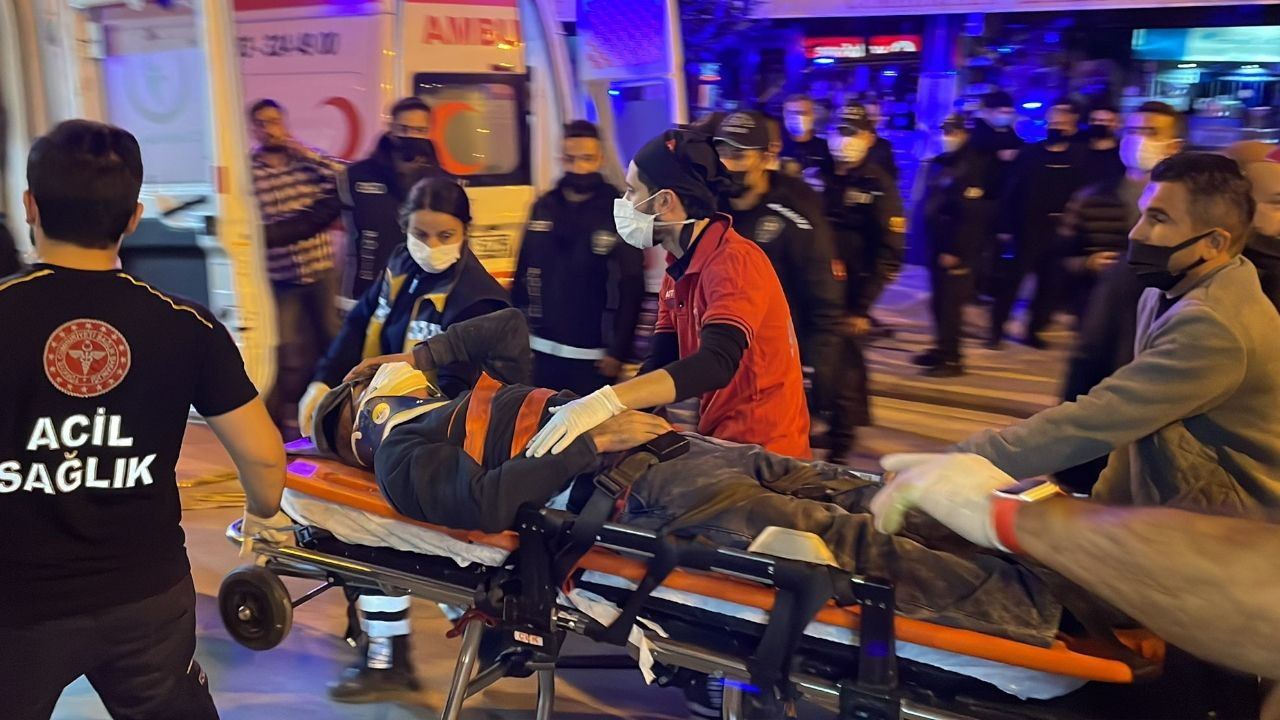 Building collapse in eastern Turkey leaves several injured - Page 4