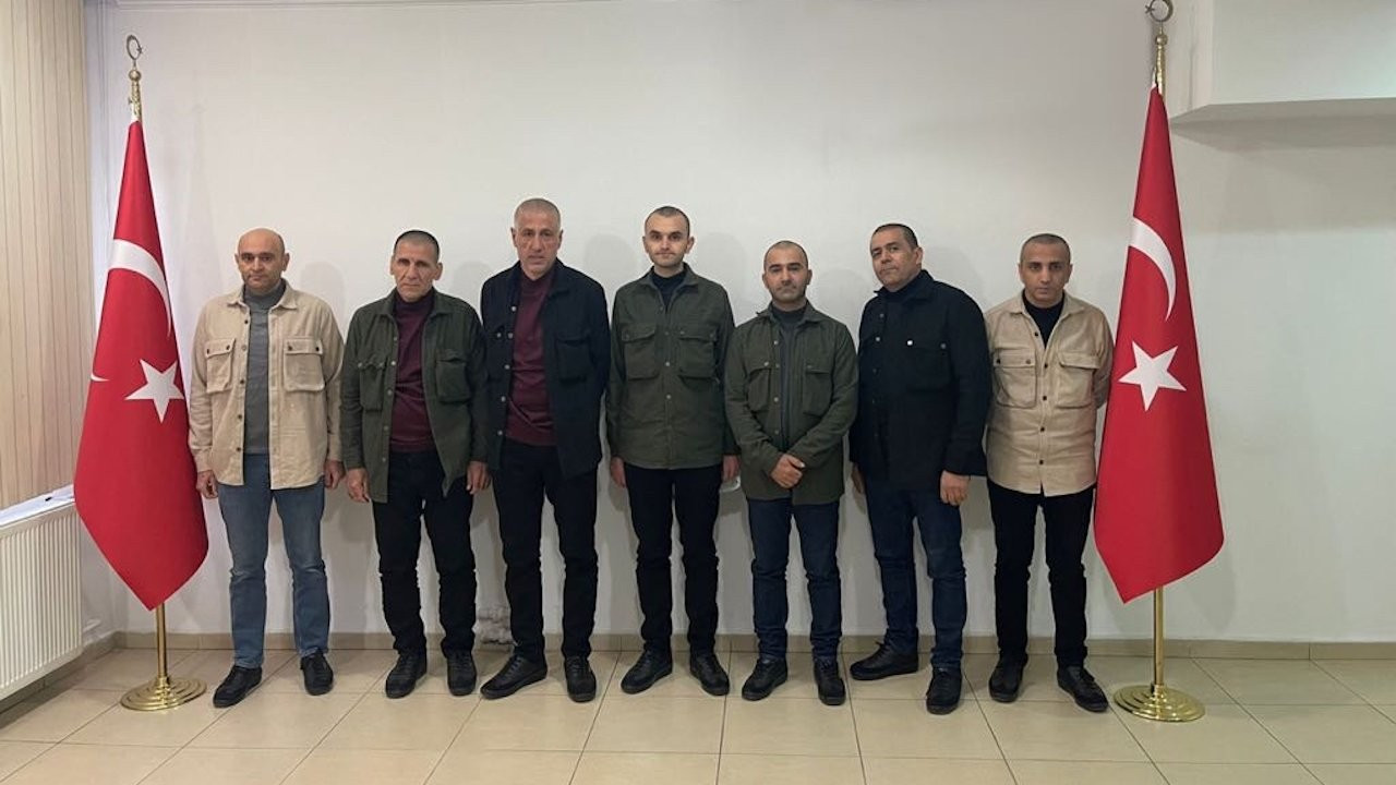 Turkish citizens held by Haftar forces saved in Qatar, Turkey joint op