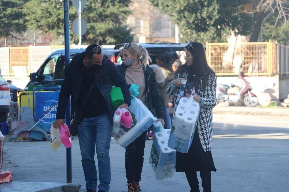 As lira plummets, Bulgarian shoppers flock across border to Turkey - Page 5