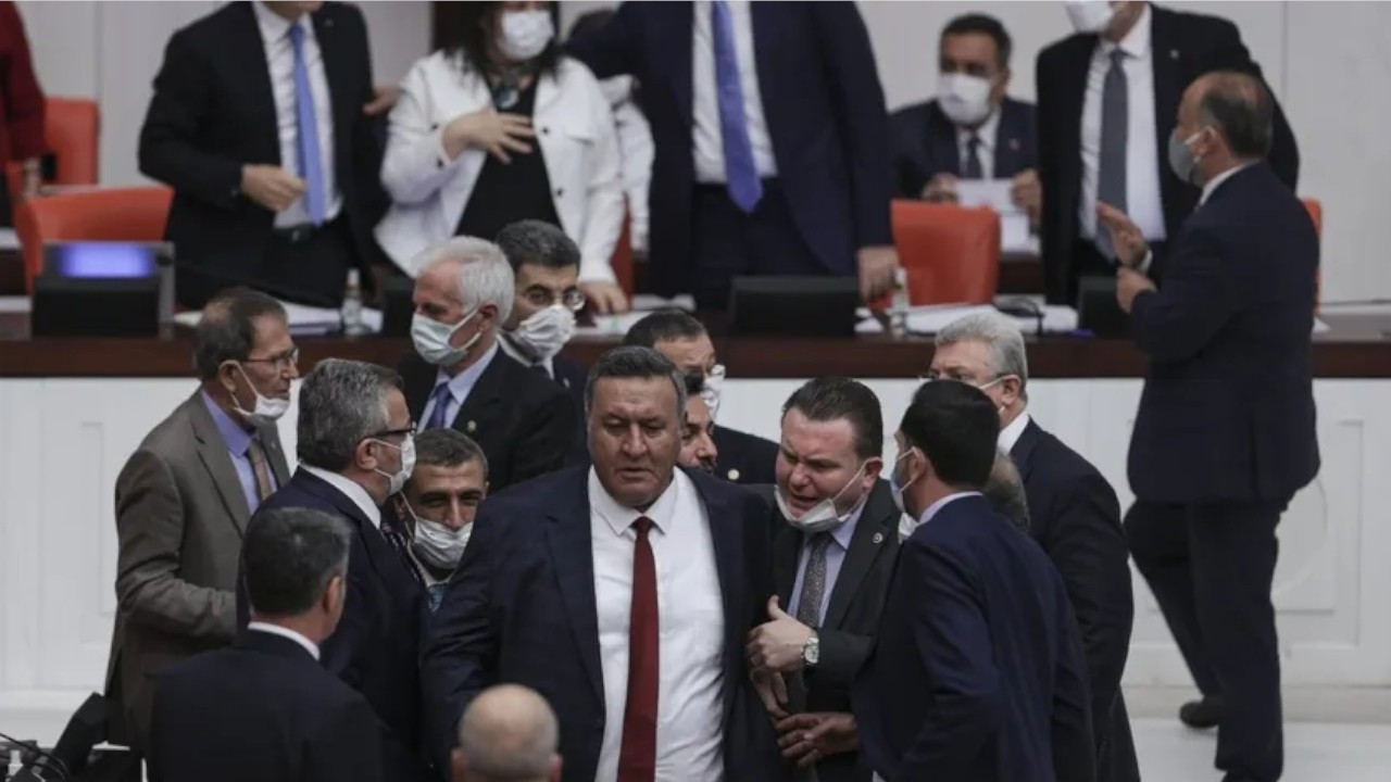 Tensions run high in Turkish parliament after Minister Pakdemirli calls opposition MP 'stupid'