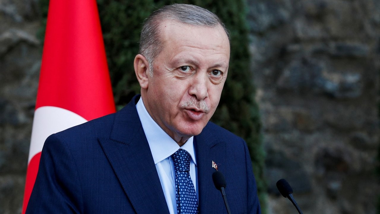 Erdoğan's speeches increase in frequency, decrease in duration amid lira turbulance