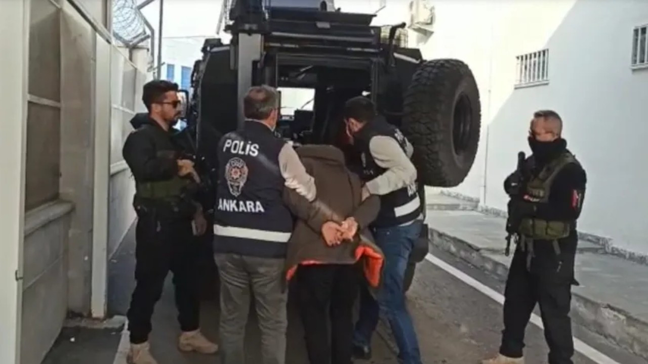 ISIS militant holding fake passport caught at Esenboğa Airport