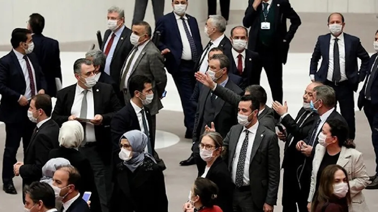 AKP, MHP vote down proposal for inquiry into cult-run dorms