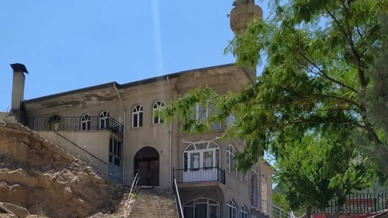 AKP municipality moves to demolish mosque for luxury residence
