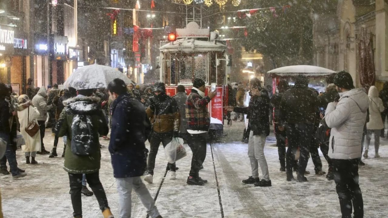 Turkey covered in white after heavy snowfall - Page 5