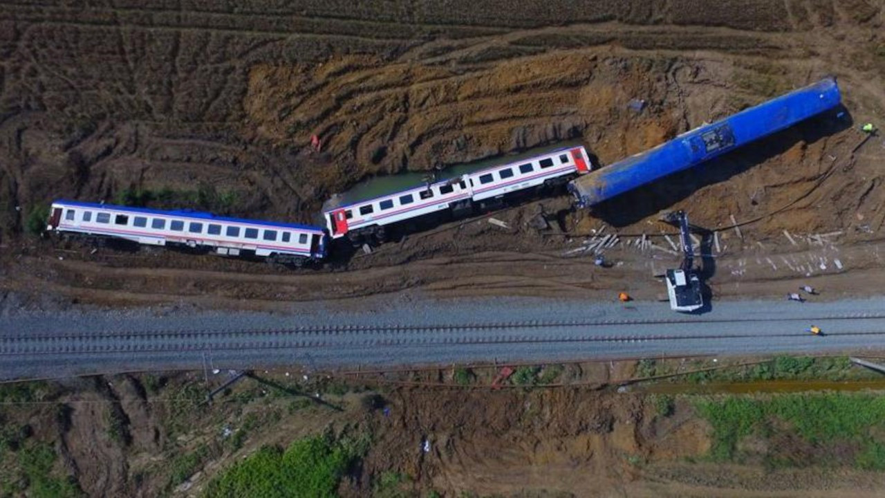 Arrest warrant issued for Turkish railways executive over 2018 Çorlu train accident