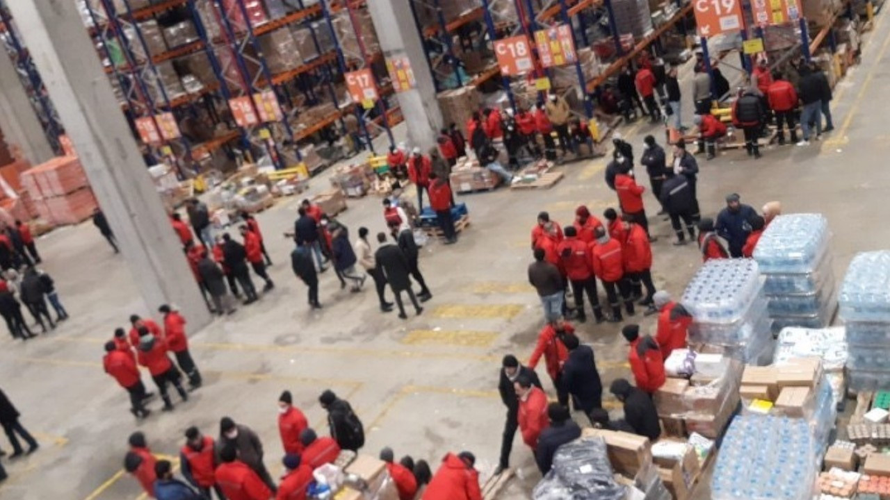 Migros warehouse workers detained during ongoing strike against low pay raise