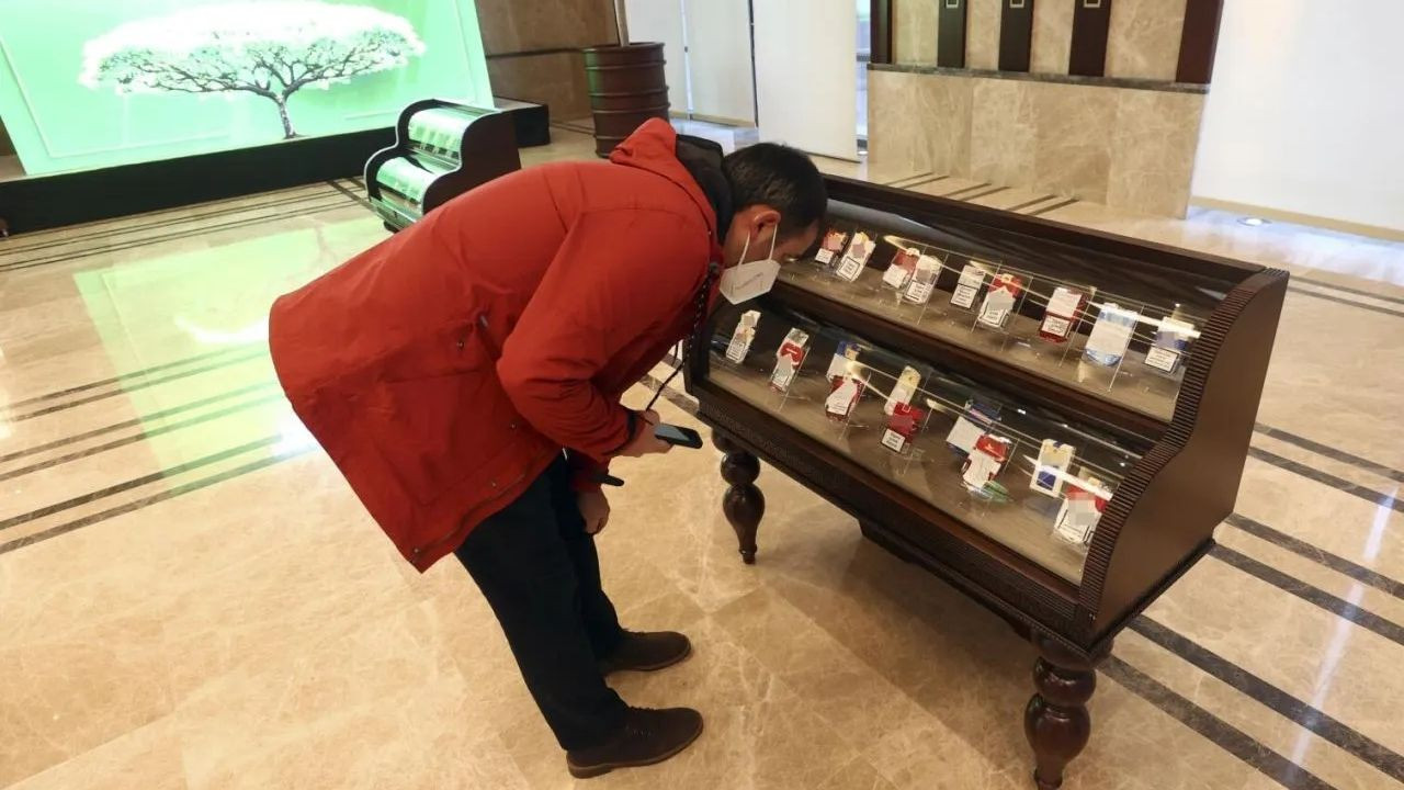 Cigarette packages collected by Erdoğan exhibited at the Presidency - Page 5
