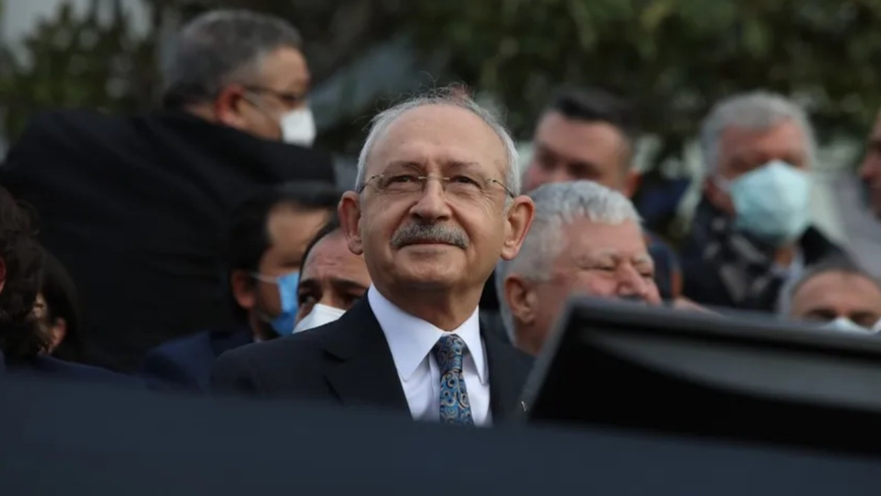 Turkish main opposition leader again hints at presidential run