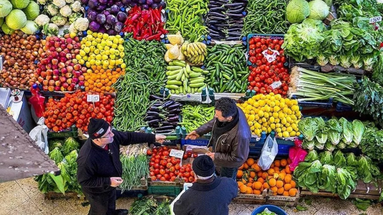 Turkey reports annual inflation of 54.4 percent, highest in two decades