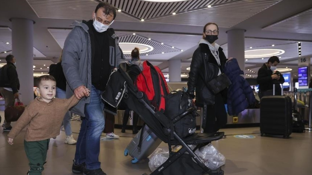 Turkey has so far evacuated 8,454 citizens from Ukraine, says Foreign Minister 