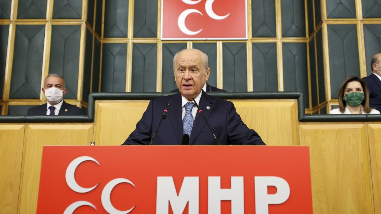 Bahçeli targets Turkish doctors' group, says should leave country