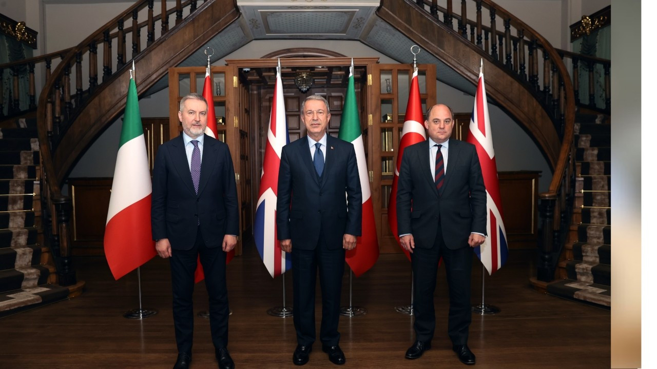 Turkish, Italian, British defense ministers discuss Ukraine in Istanbul
