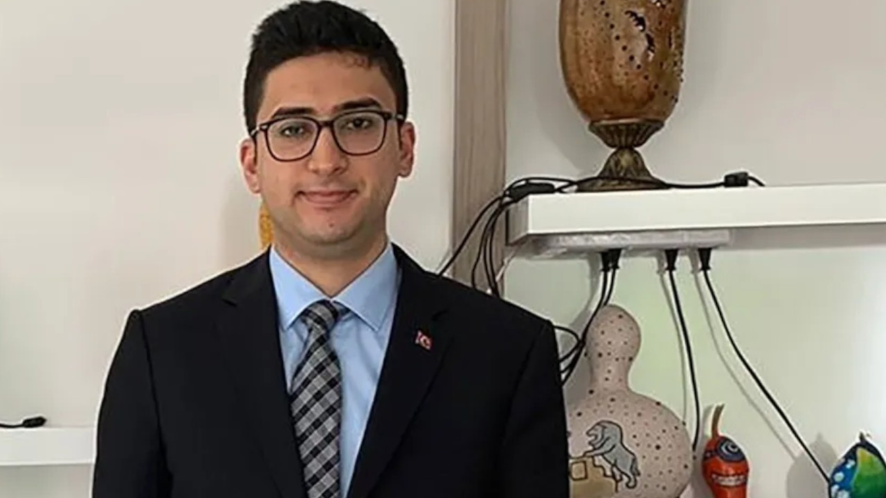 First district governor from Turkey’s Armenian community takes office