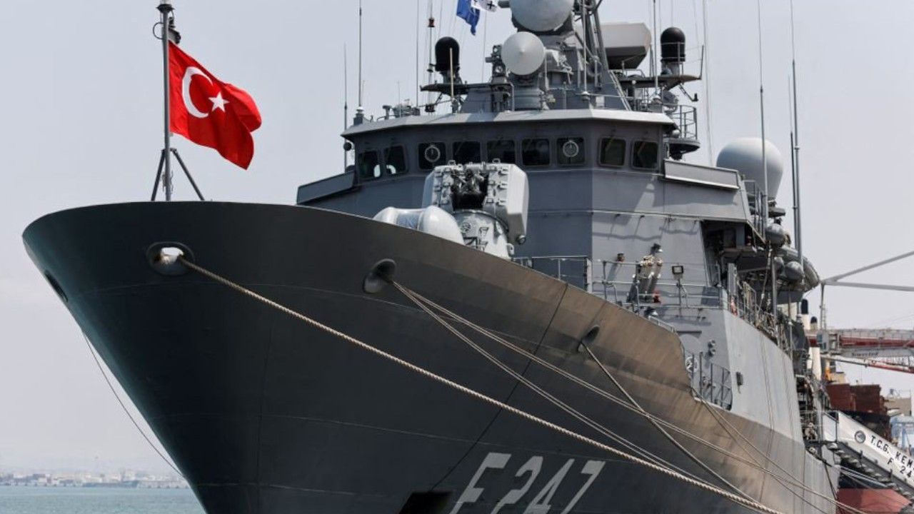 Turkish warship docks in Israel as bilateral ties warm