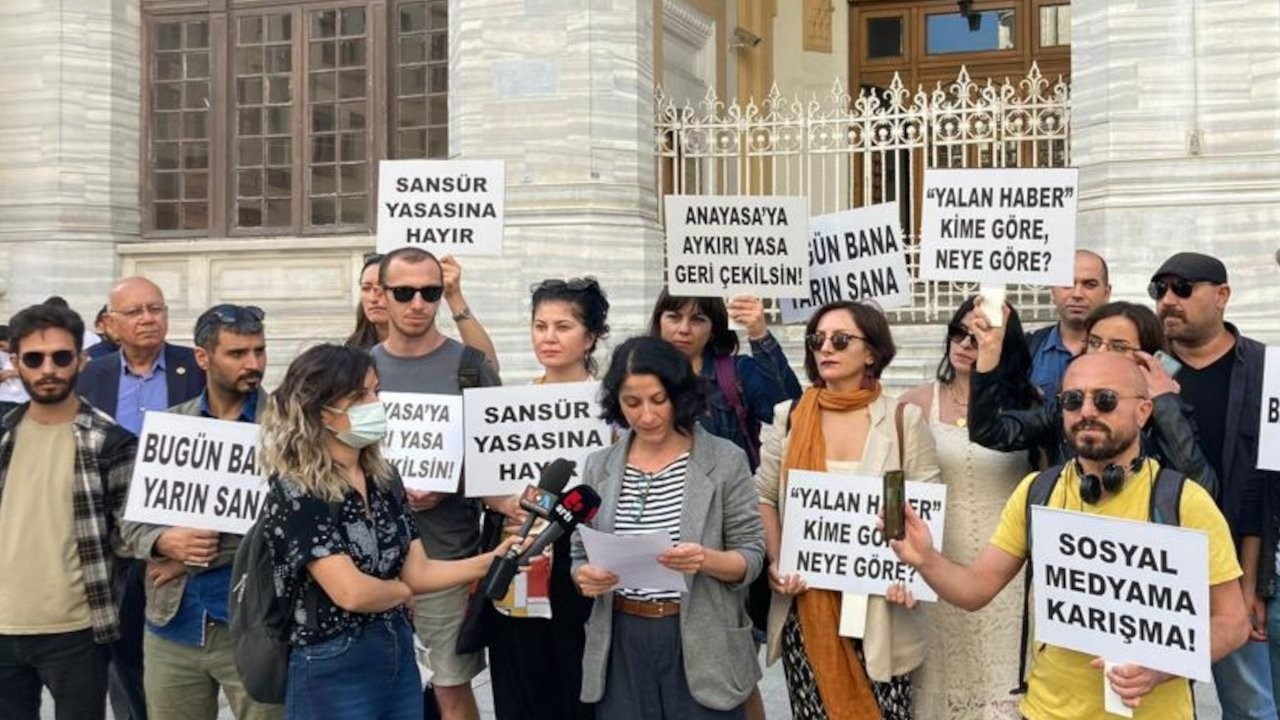 Turkish journalist body demands withdrawal of new bill tightening control on internet media