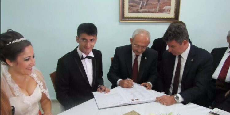 Former Ergenekon inmate and soldier joins ruling AKP 2