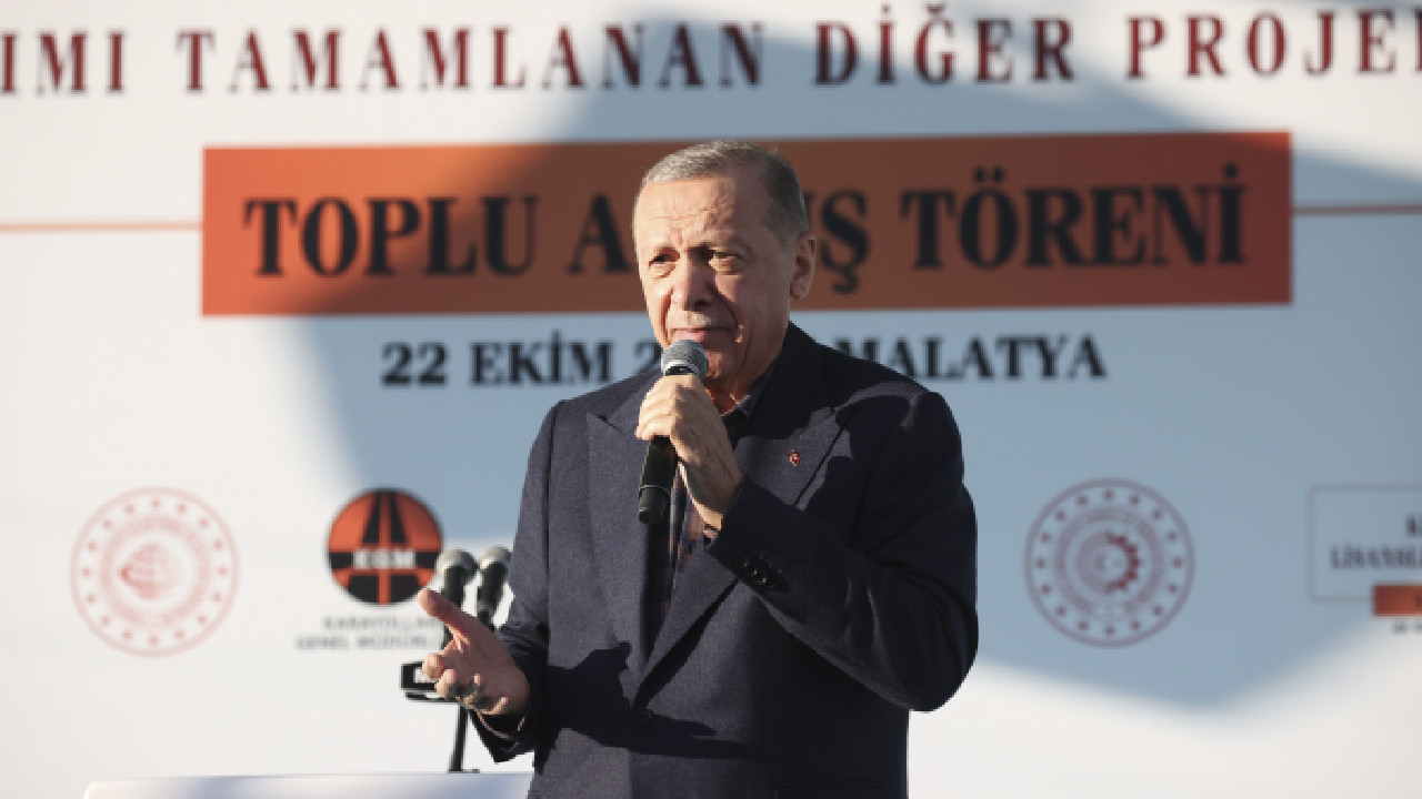 Erdoğan calls for referendum on right to wear headscarf