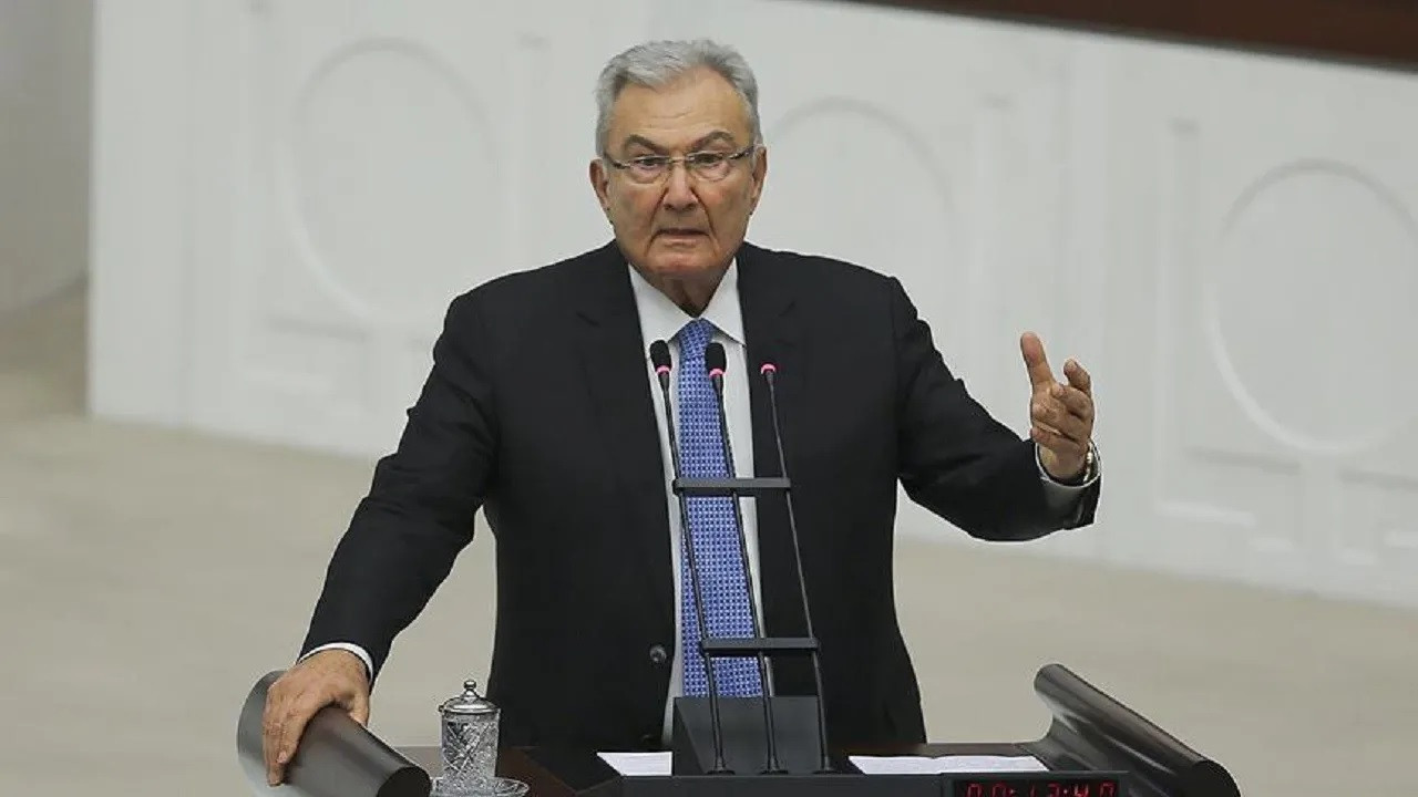 Former CHP leader Deniz Baykal dies at 84