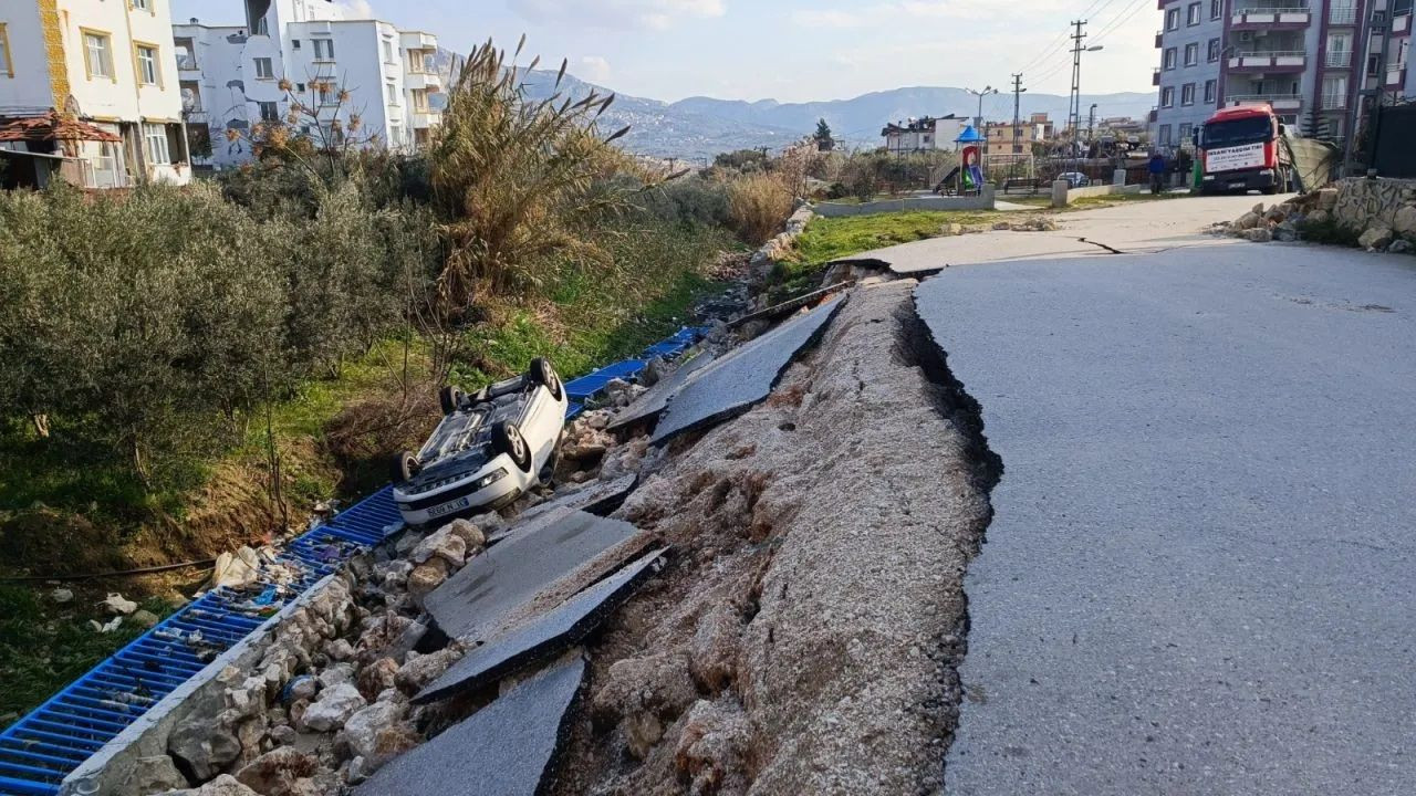 Hatay turns into ghost town after quakes - Page 2