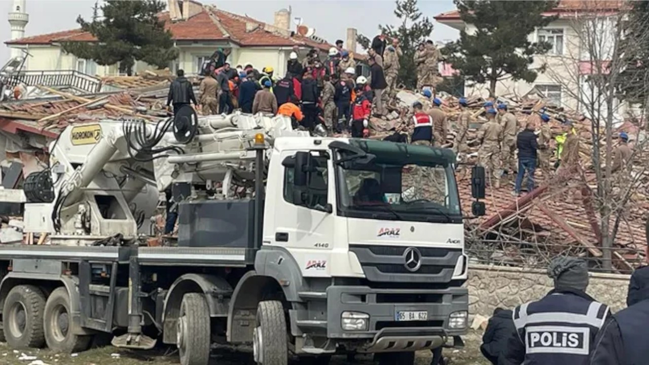Magnitude 5.6 earthquake hits eastern Turkey: 1 killed, 69 injured