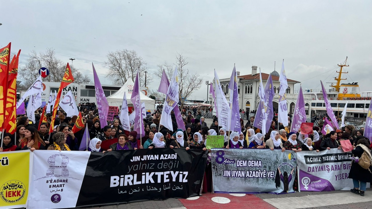 Turkish women call on gov’t to resign ahead of International Women's Day