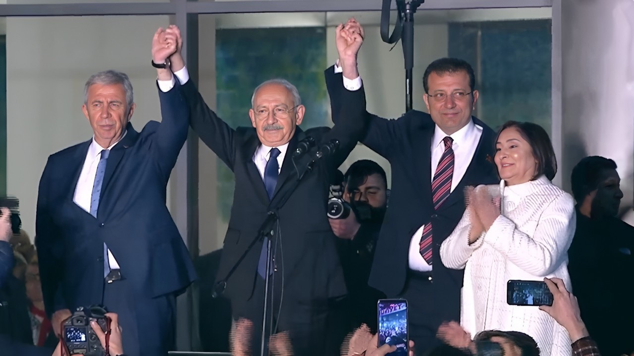 Presidential candidate Kılıçdaroğlu gives speech with his wife and CHP mayors İmamoğlu, Yavaş