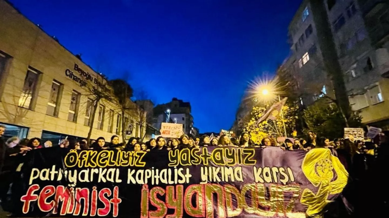 Women and LGBTI+s take to streets for International Women's Day demonstrations in Turkey - Page 2