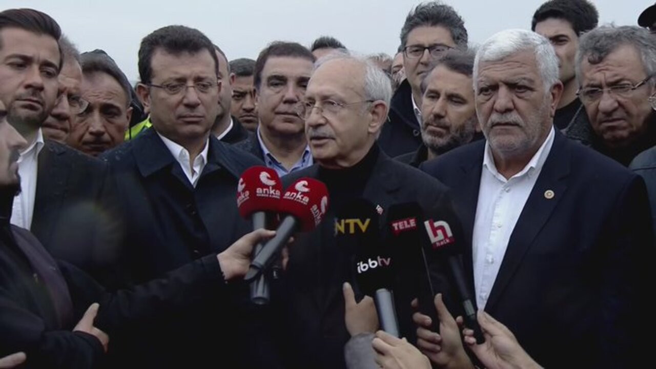 Kılıçdaroğlu visits Syrian border, once again vows to deport refugees in two years