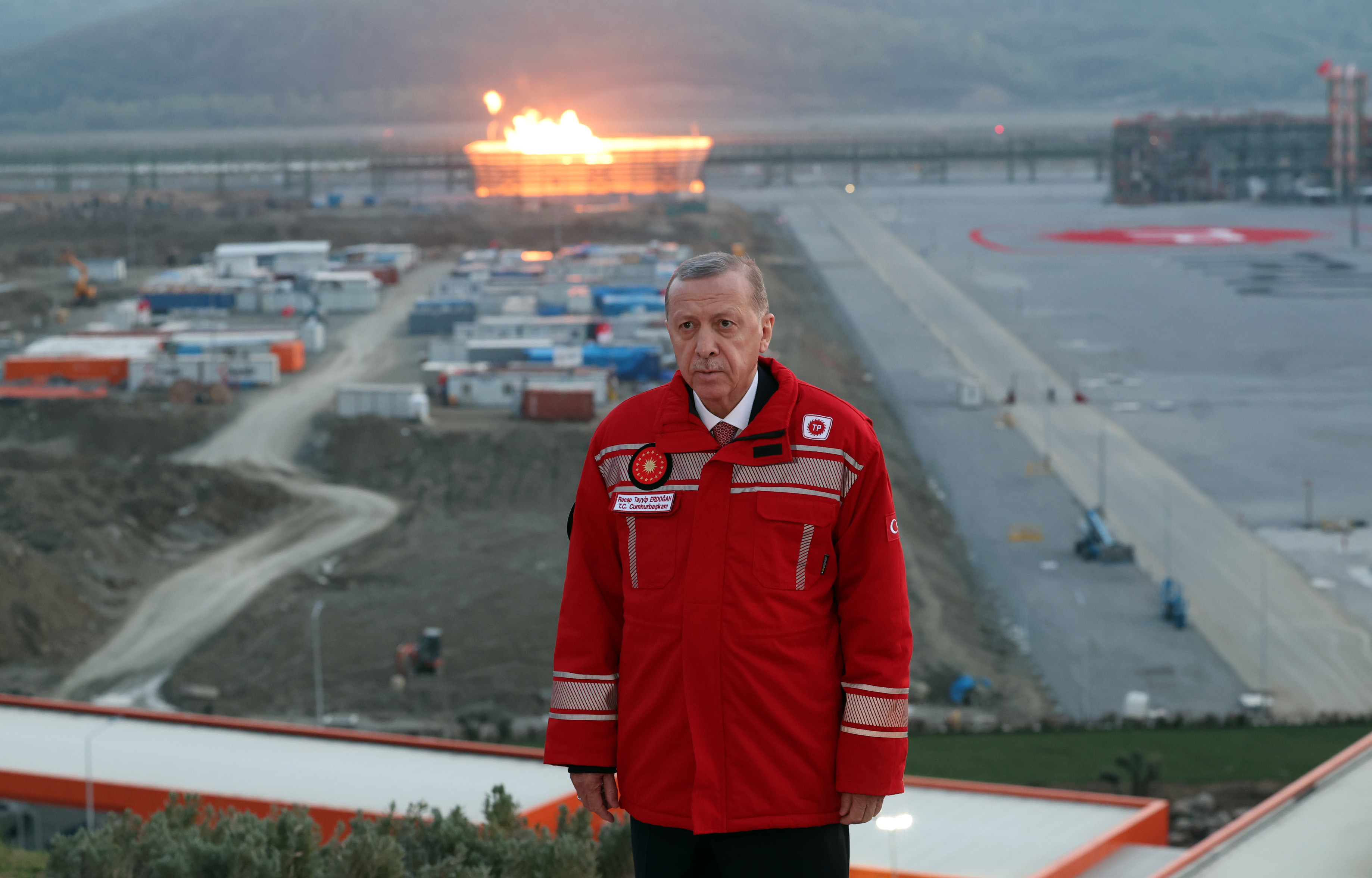 In face of declining popularity, Erdoğan offers free gas for one month